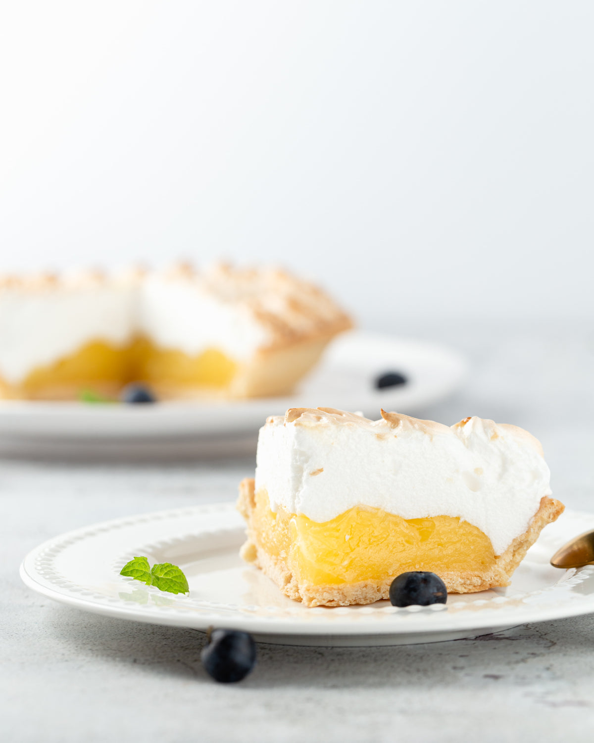 Easy Lemon Curd Meringue Pie